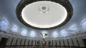 Центры госуслуг помогут москвичам внести истории о героях войны в мультимедийную экспозицию Музея Победы. Фото: Пелагия Замятина, «Вечерняя Москва»