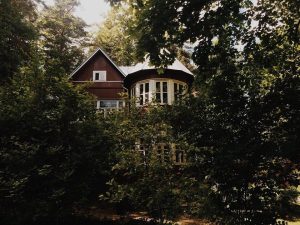 Жителей района Внукова пригласили на авторский вечер поэта Вячеслава Попова. Фото: официальная страница Дома-музея Бориса Пастернака