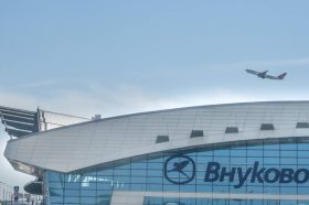 Условия для благоприятного нахождения в знойную погоду предоставили в аэропорту «Внуково». Фото: официальный сайт аэропорта «Внуково»